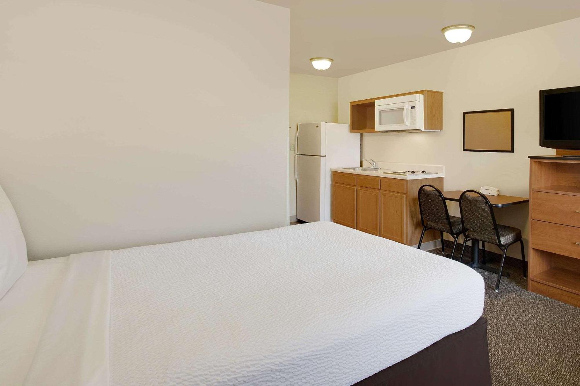 Woodspring Suites Richmond West I-64 Dumbarton Ngoại thất bức ảnh